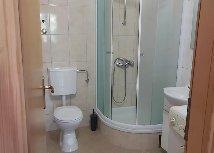 Apartment Neva Makarska