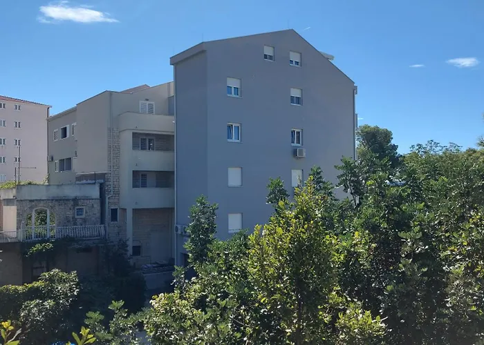 Lägenhet Neva Makarska