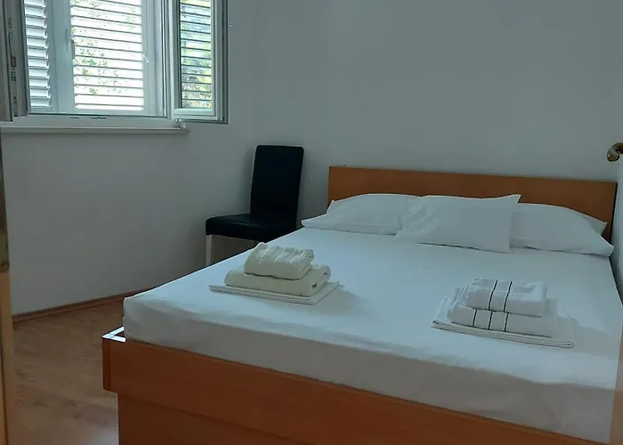 Апартаменти Neva *